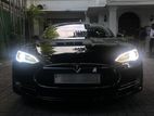 Tesla Model S 2014