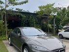 Tesla Model S 2016