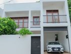 Thalahena - Fully Furnished Modern House for rent