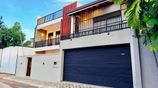 Thalawathugoda 4 BR Brand New Luxurious House for Sale
