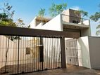 Thalawathugoda Architecturally designed house for Sale in Hokandara