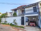 Thalawathugoda Gated Community 10.5 Perch 5BR A/C Luxury House For Sale
