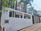 Thalawathugoda Junction Luxury House for Sale