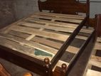 Thekka 6x6 Round Bed