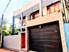 Three Storey 4 Bedroom House in Arangala For Rent