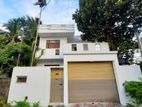 Three-Storey House for Rent in Piliyandala. gonamadiththa