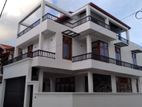 Three Storey House for Sale in Piliyandala