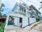 Three Storey Modern House for Sale in Kottawa Siddamulla
