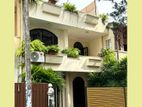 Three Story House for Sale in Colombo 06