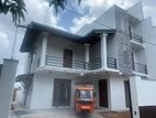 Three-Story House for Sale in Kotte (Ref: H2222)