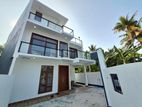 Three - Story Modern Designed Luxury House Mawatha