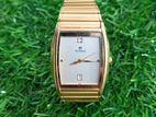 TITAN GOLD COLOUR HAND WATCH