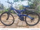 Tomahawk Thunder Mountain Bike