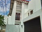 Top House for sale Talawathugoda
