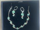 Touchstone silver necklace with earrings set