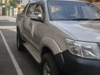 Toyota Hilux 2011