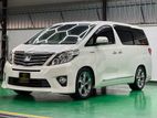 Toyota Alphard 2014