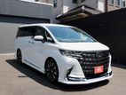 Toyota Alphard Executive lounge 2025