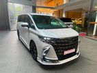 Toyota Alphard executive lounge 2025