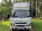 Toyota Aluminum Body Lorry 2014