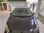 Toyota Aqua 2012