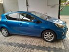 Toyota Aqua 2012