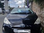 Toyota Aqua 2012 සඳහා leasing 85% ක් දිවයිනේ අඩුම පොලියට වසර 7කින්