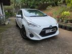 Toyota Aqua 2015