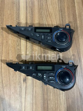 Toyota Aqua AC Panel