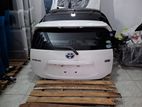Toyota Aqua dicky door