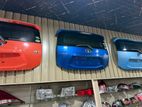 Toyota Aqua Diki Door Complete