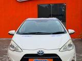 TOYOTA AQUA For Rent