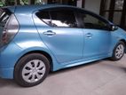 Toyota Aqua G garde 2013
