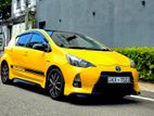 Toyota Aqua G GRADE 2013