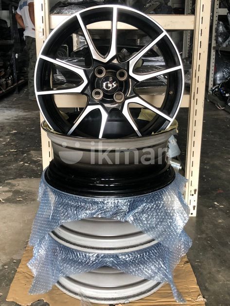 Toyota Aqua Gis Sport Allowheel Set. for Sale in Moratuwa | ikman