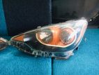 Toyota Aqua head light