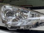 Toyota Aqua head light