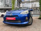 Toyota Aqua Hybrid 2012