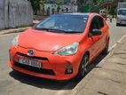 Toyota Aqua Hybrid 2014
