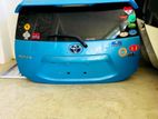 Toyota Aqua Nhp10 – Complete Dicky Door
