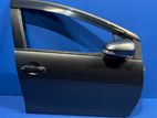 Toyota Aqua NHP10 door