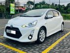 Toyota Aqua Pearl White 2015