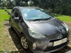Toyota Aqua 2012