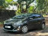 Toyota Aqua 2015