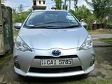 Toyota Aqua S Grade 2012