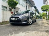 Toyota Aqua S Grade 2012