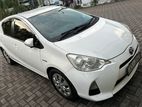 Toyota Aqua S Grade 2013