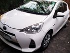 Toyota Aqua S Grade 2013