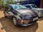 Toyota Aqua S Grade 2013