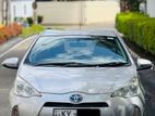 Toyota Aqua S Grade 2013